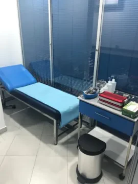 Dr Adil Laraki, chirurgien général et viscéral