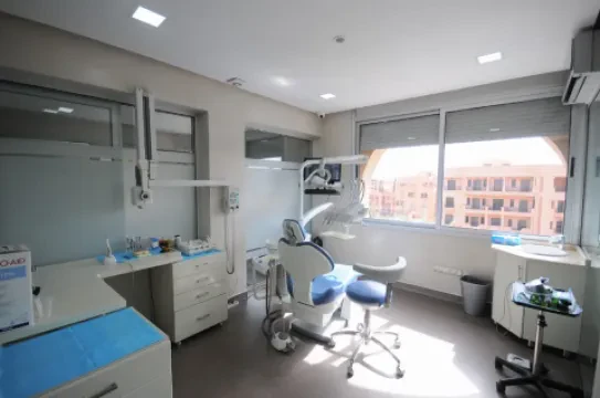 Dr Bennouna Louridi Moncef - Centre Dentaire Gueliz