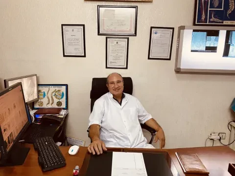 Dr Lahkim Mohammed Badr