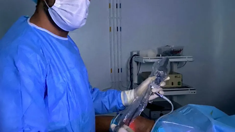 Dr. EL HALLAOUI Saad — Chirurgien orthopédiste