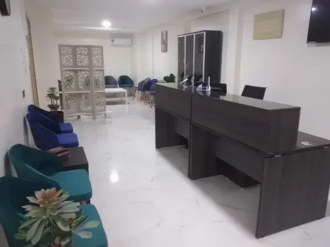 د. لمزاف عمر - أخصائي في جراحة العظام والمفاصل