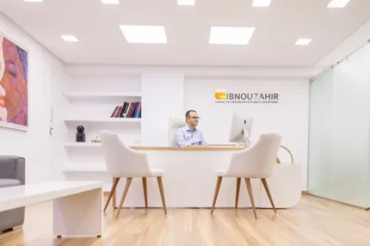 Dr Mustapha Ibnouzahir - Chirurgien esthétique