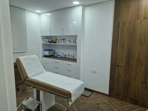 Dr Aladdine Zahid