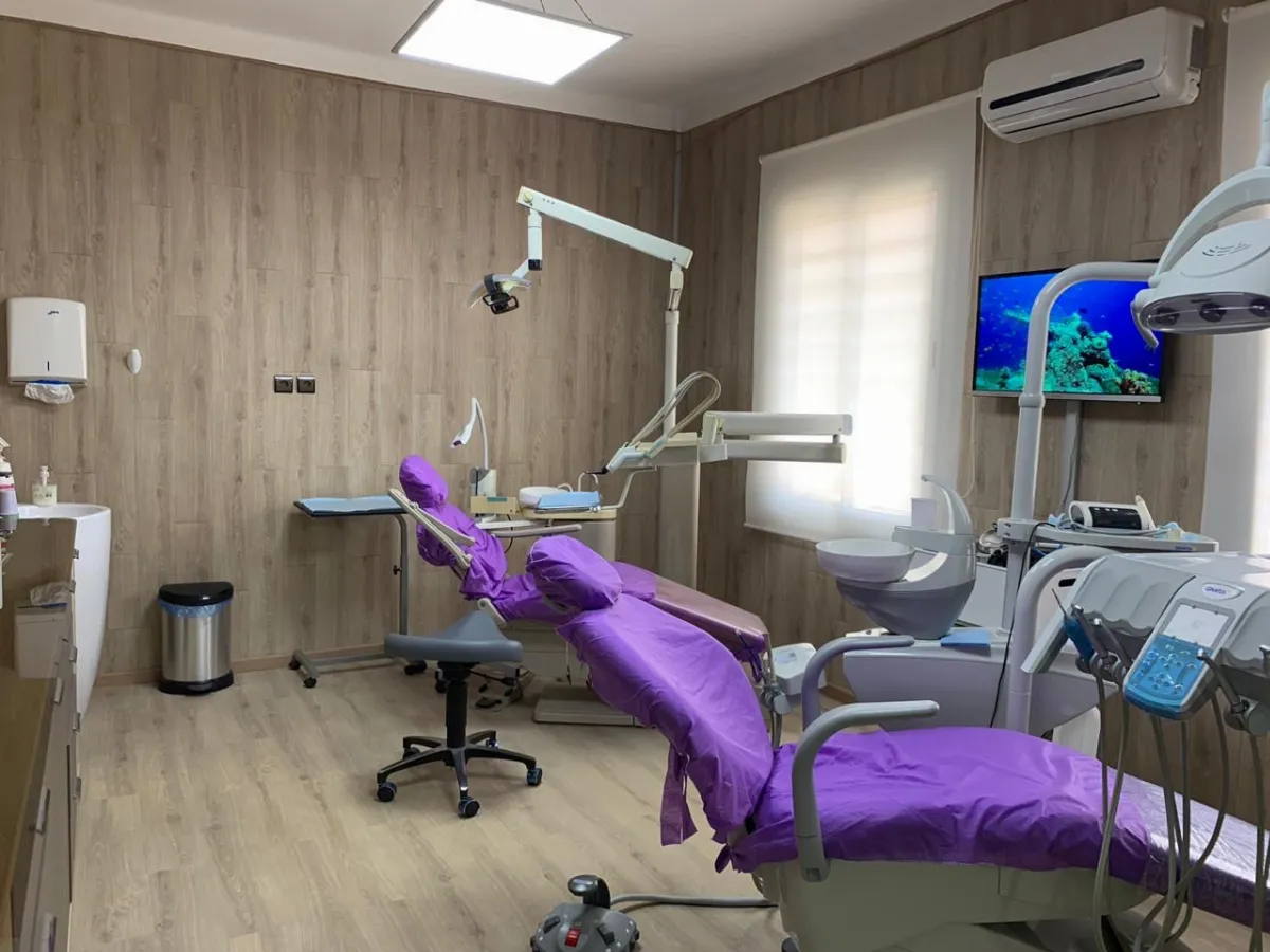 Clinique dentaire Dr El Belghiti Alaoui Wafa - Implantologie & Esthétique