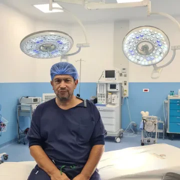 Dr Adil Rachid — Chirurgien esthétique