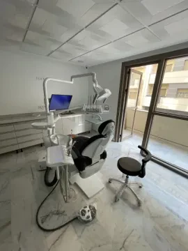 Centre Dentaire Moujahid - Dr Moujahid Ahmed Amine