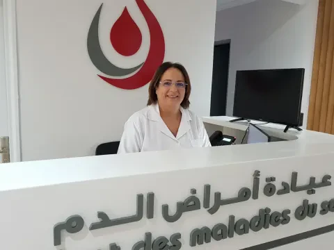 د. لطيفة لوخماس، عيادة أمراض الدم