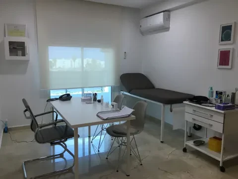 د. إيمان الخشاني - أمراض النساء والتوليد والعقم - أطفال الأنابيب/الحقن المجهري حي الرياض