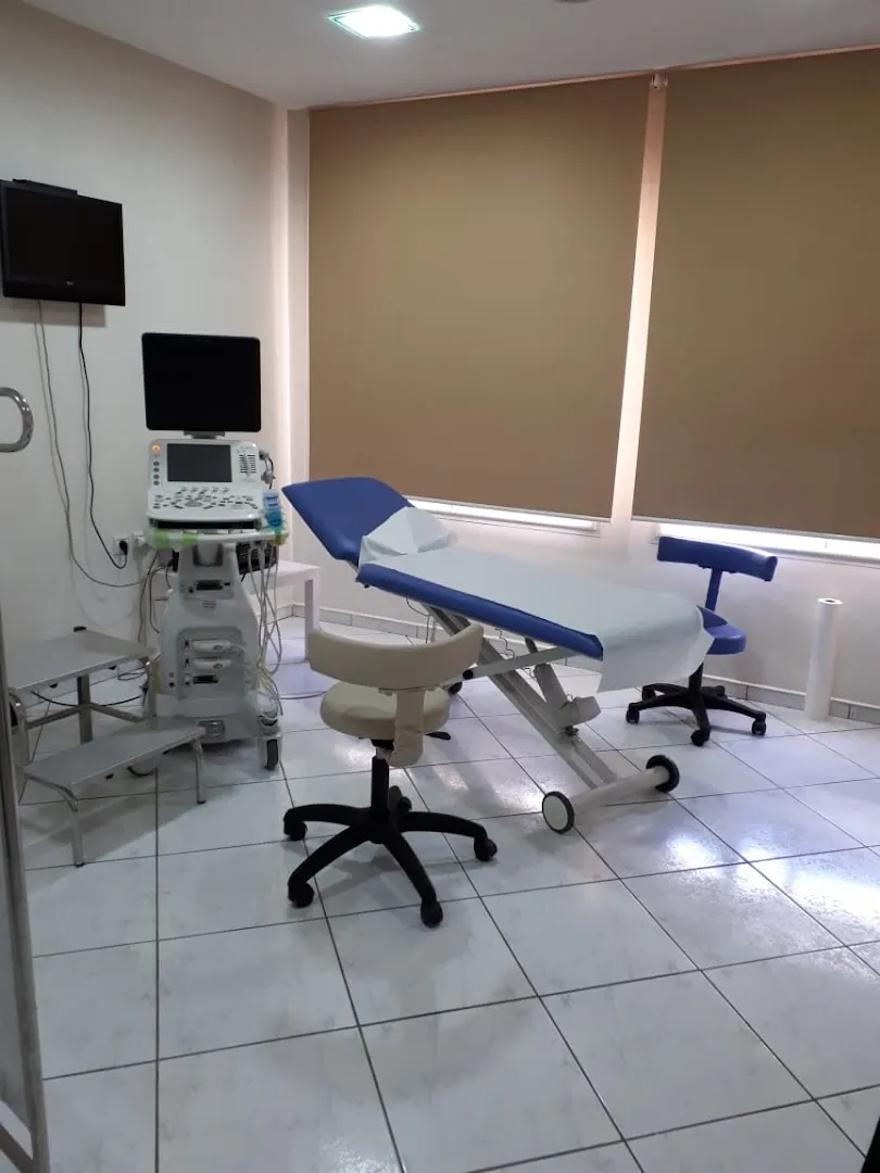 Dr Zhour Mchichi — Nutritionniste