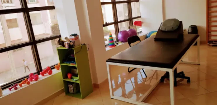 عيادة العلاج الطبيعي كمال حضراوي