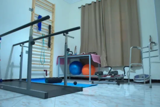عيادة كينيديا للعلاج الطبيعي