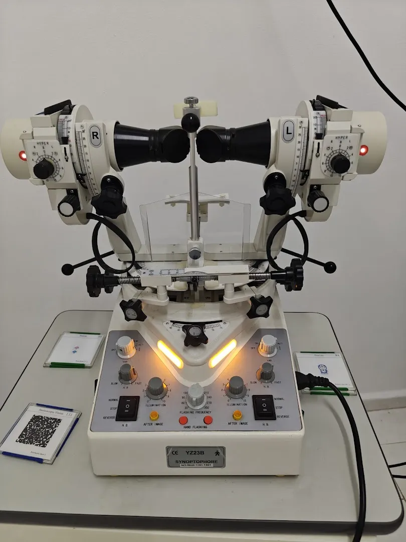 Loukch Ghada, Orthoptiste