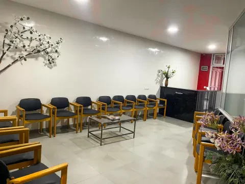 Cabinet de Médecine du Sport et Ostéopathie DO Paris, Dr Bennani Fatiha