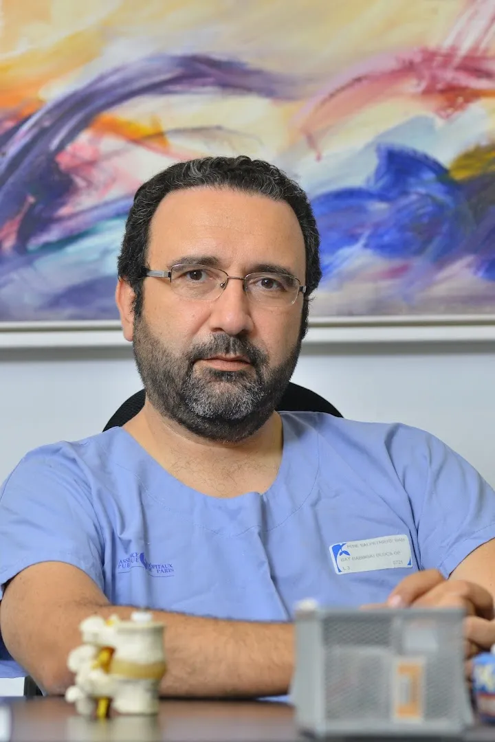 Dr Saad Bennis - Neurochirurgien
