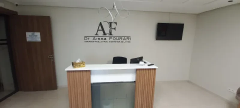 Dr Aissa Fourari — Chirurgien maxillo-facial
