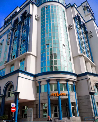 Centro Estético Dental Dr. Oussama