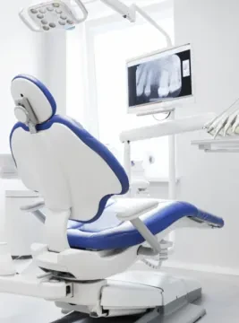 Dr Mohammed Larhlimi, Chirurgien maxillo-facial