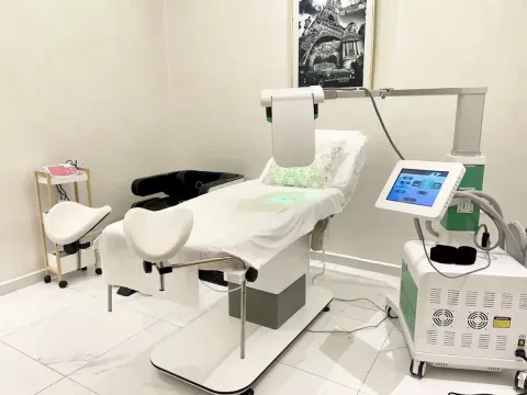 T4 Esthetics Docteur TAIFOR Agadir
