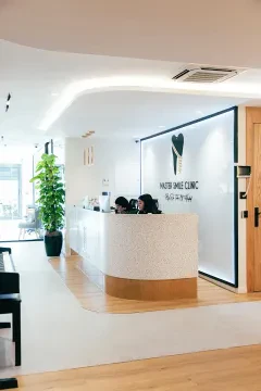 Master Smile Clinic - Dentiste