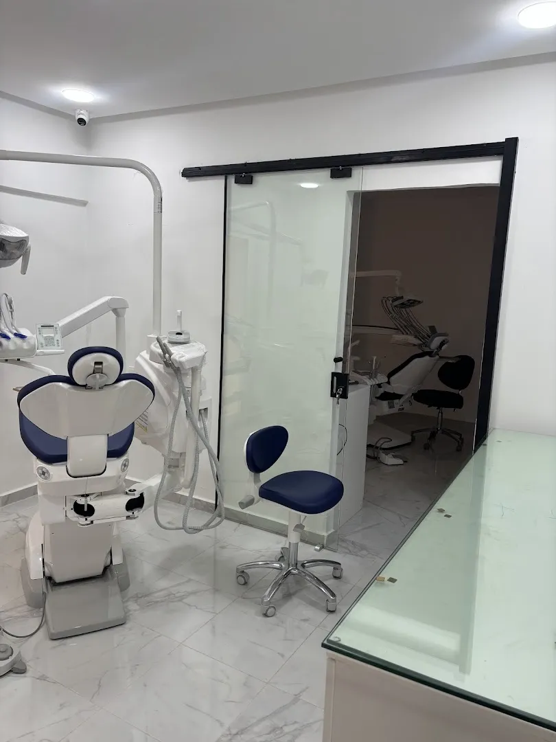 ORA Dental Clinic - Dr LRHAZOULI Abdelali