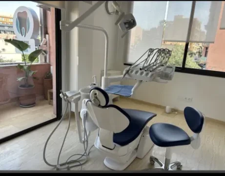 Dr Aarab - Centre Dentaire Eden
