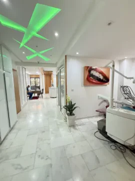 Dr Charaf Imrane – Chirurgien-dentiste