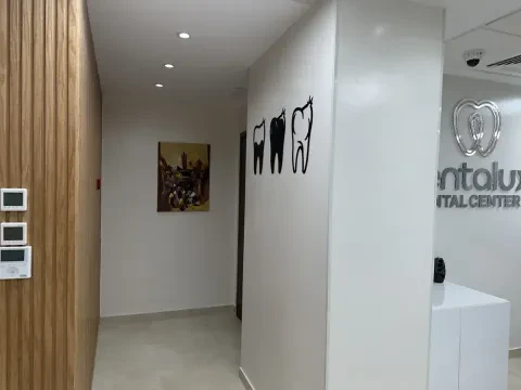 Dentalux Dental Center
