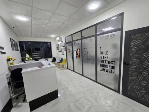 Centre Dentaire Dr Benzekri Hamza - Implantologie & Orthodontie