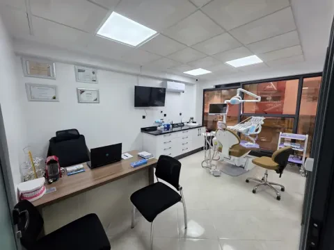 Centre Dentaire Oublal - Dr OUBLAL Omar
