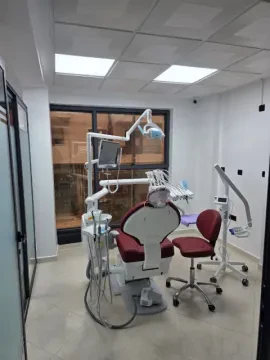 Centre Dentaire Oublal - Dr OUBLAL Omar