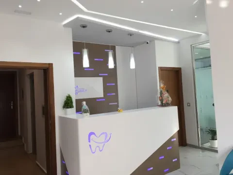 Dr Ali Laamarti, Chirurgien-dentiste