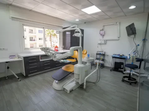 Centre Dentaire Al Boughaz - Dr Amine Khanboubi