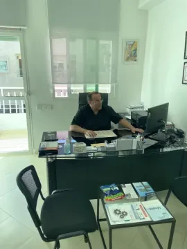 عيادة د. زهير أيوب رشيد — جراح المسالك البولية والذكورة
