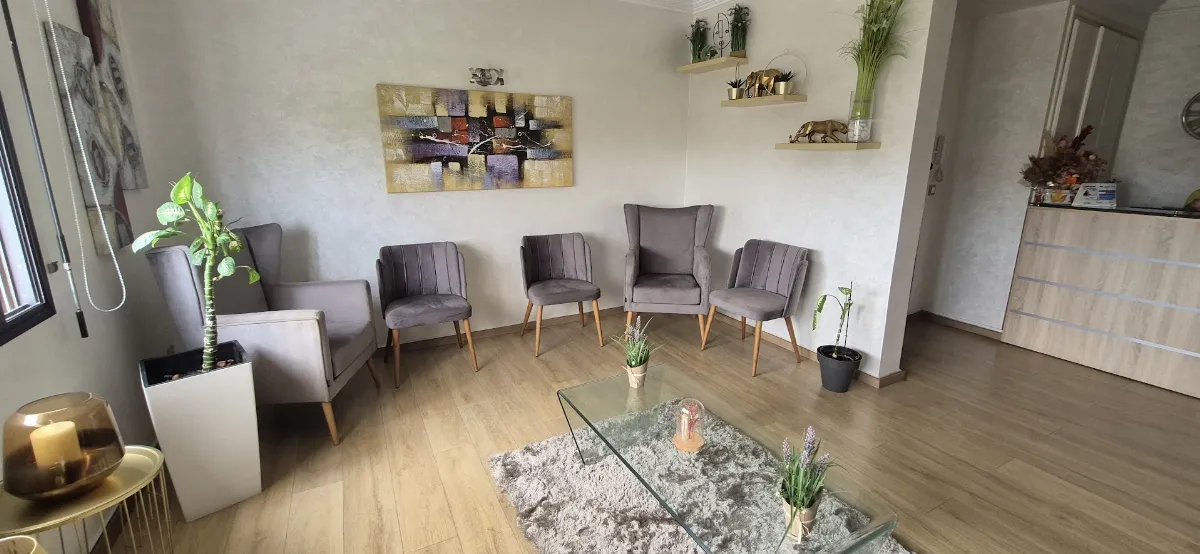Professeur El Idrissi Lamghari — Gastro-entérologue