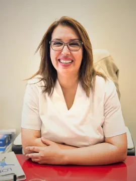 Dr Loubna Aghoutane - Centre Medico Dentaire Karaouin