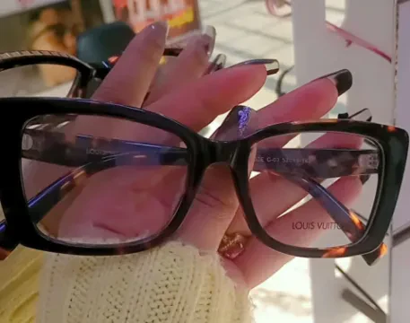 Jalil Optic