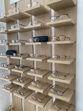 Ainak Optic — Opticien