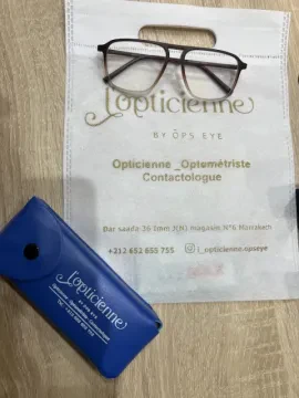 L'Opticienne by ôps eye