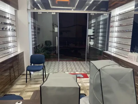 Karima Opticien