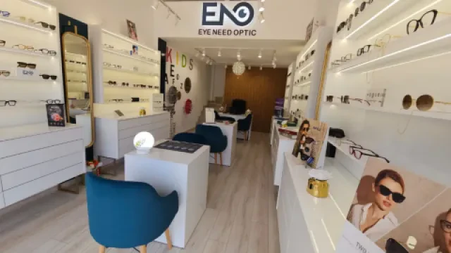 Eye Need Optic