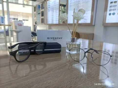 Optika Belhadi