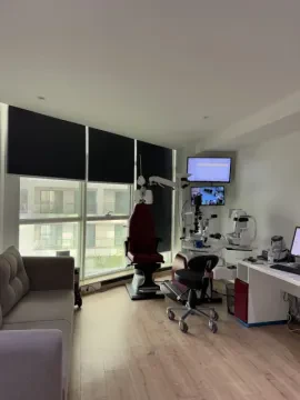 Dr Bagueri Maryam - Ophtalmologue