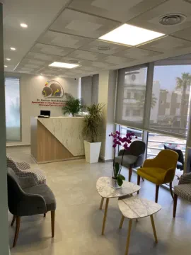 Dr Hassan Moustaader — Oto-rhino-laryngologiste