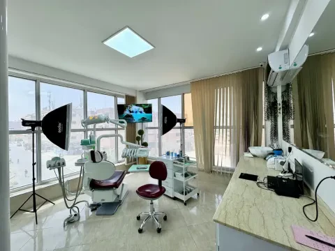 Cabinet Dentaire Dr. Najib Azzimani - Chirurgien-dentiste