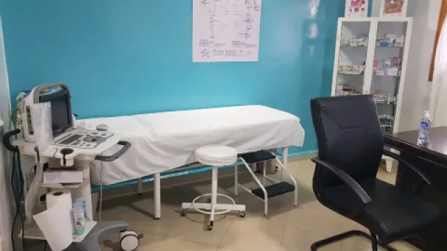 د. وفاء الشيخي — طبيبة عامة، طب صيني ووخز بالإبر