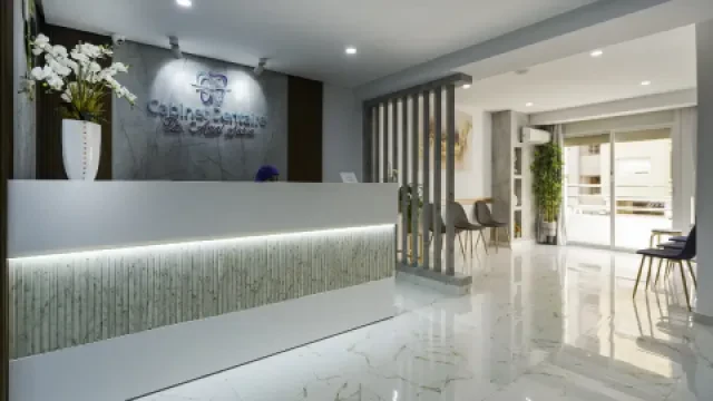 Dr Amal Sabia - Chirurgien-dentiste