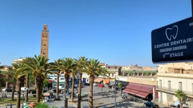 د. سمية غزوي، طبيبة أسنان