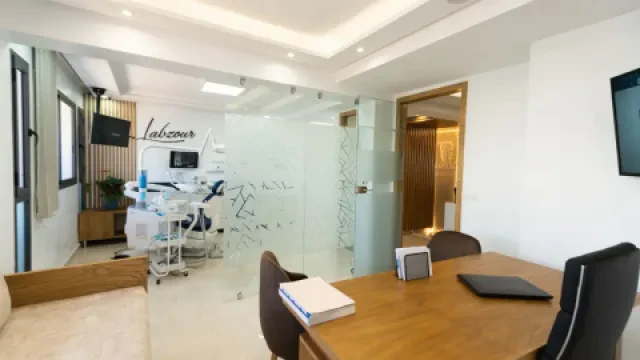 Centre dentaire Labzour Oussama