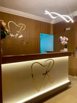Dr Rania Erramli — Chirurgien-dentiste