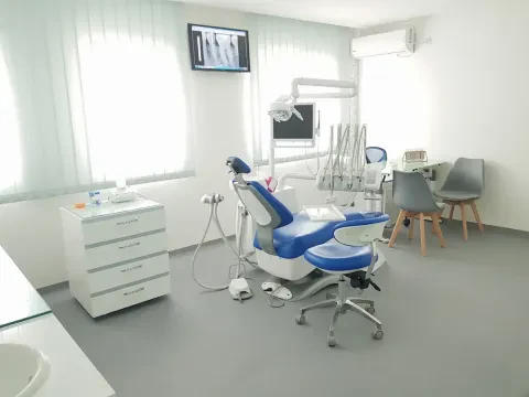 Dr Hajar Iourdane
